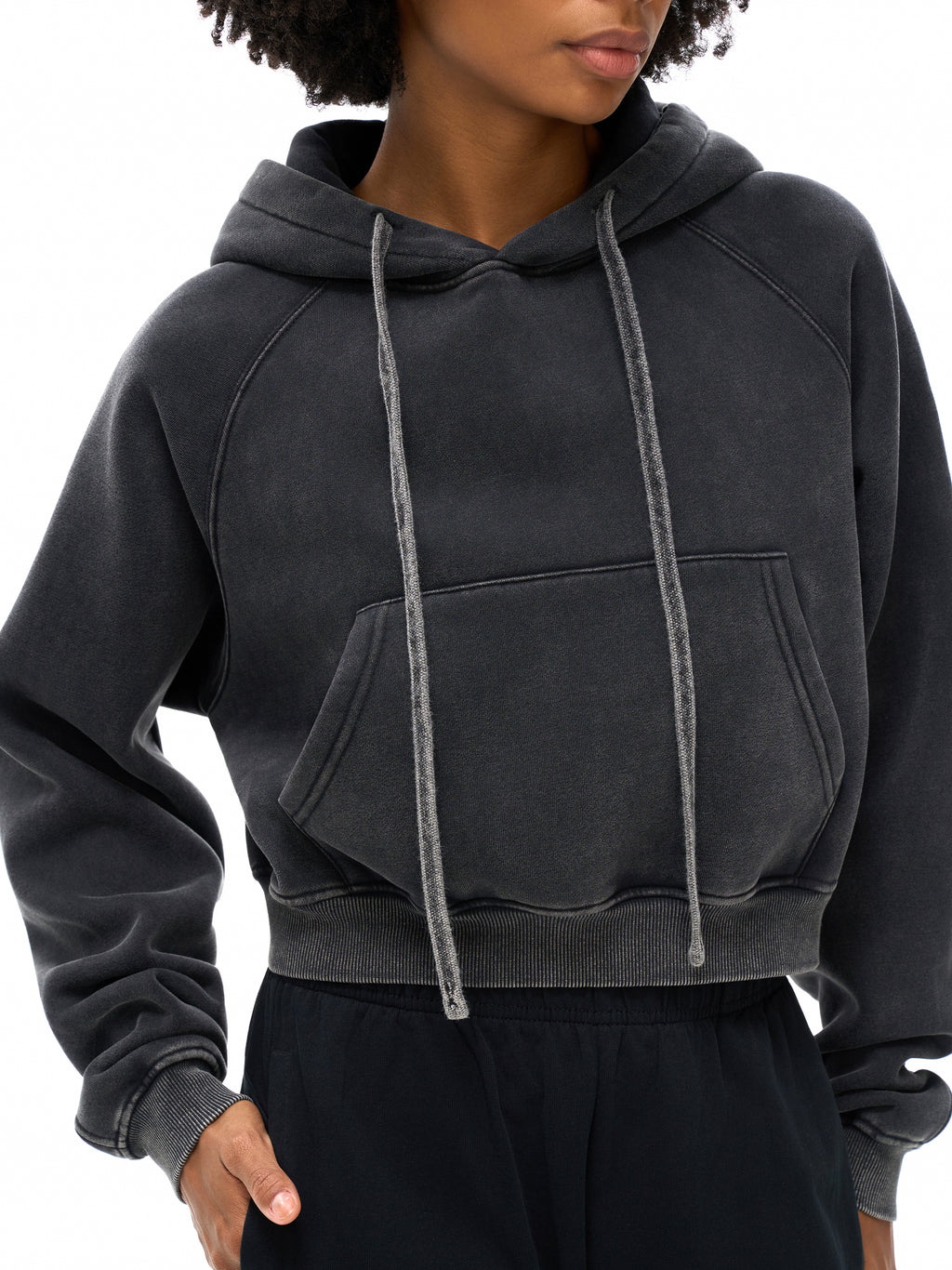 WOMEN'S WASHED CROPPED HOODIE
