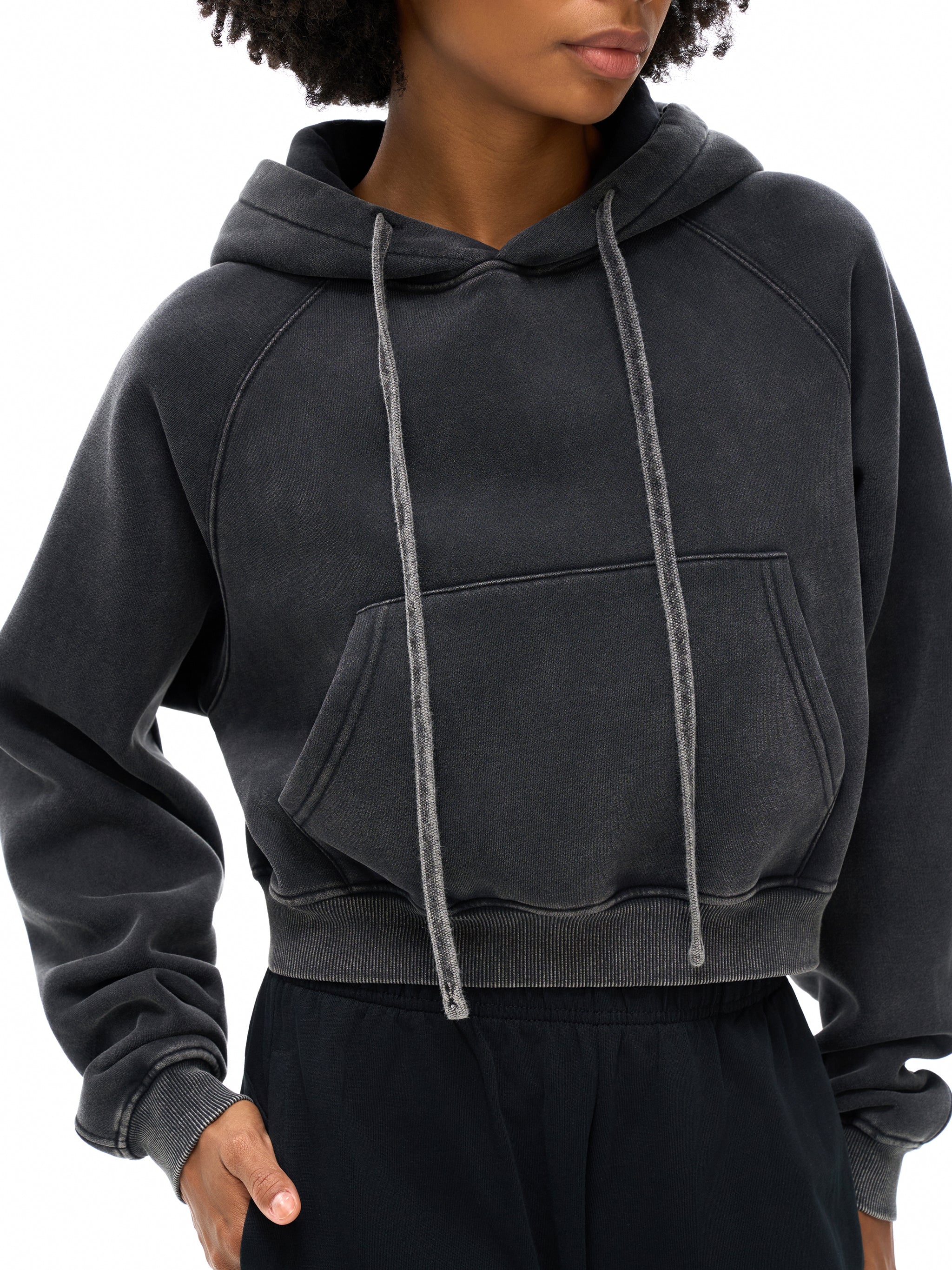 WOMEN'S WASHED CROPPED HOODIE