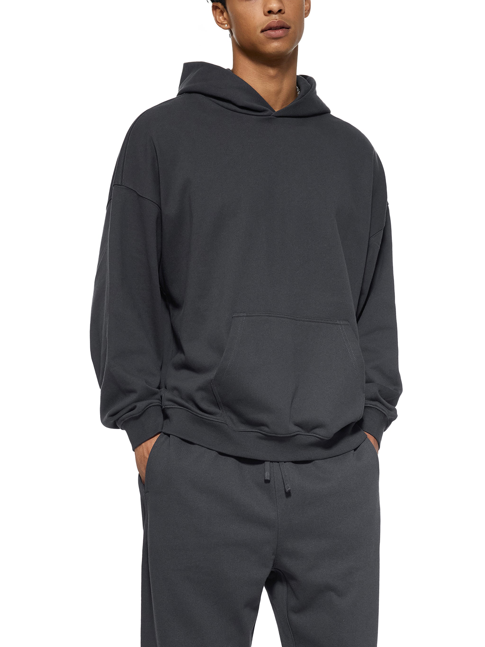 ESSENTIAL HEAVYWEIGHT HOODIES