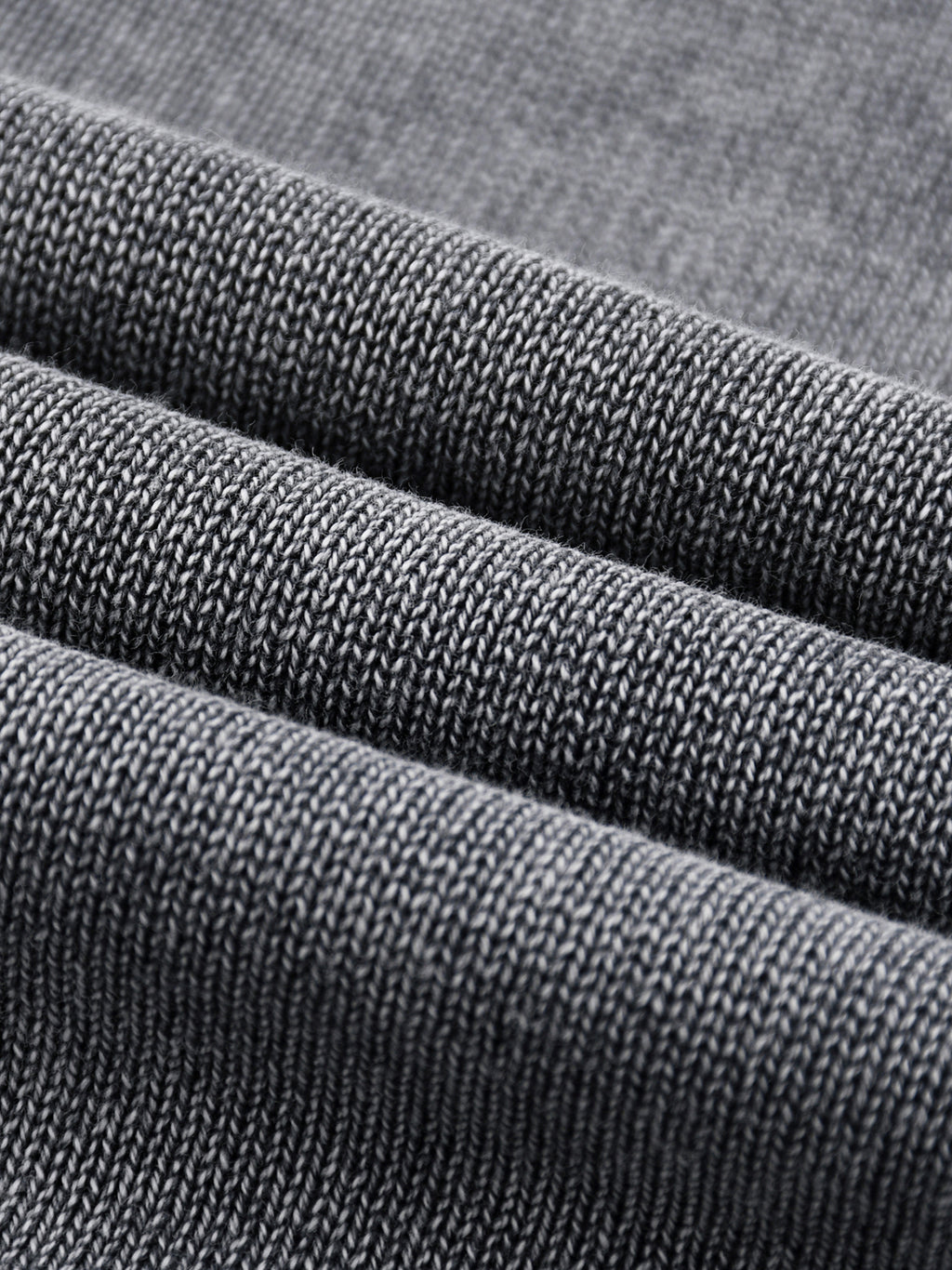 VINTAGE KNIT SWEATERS