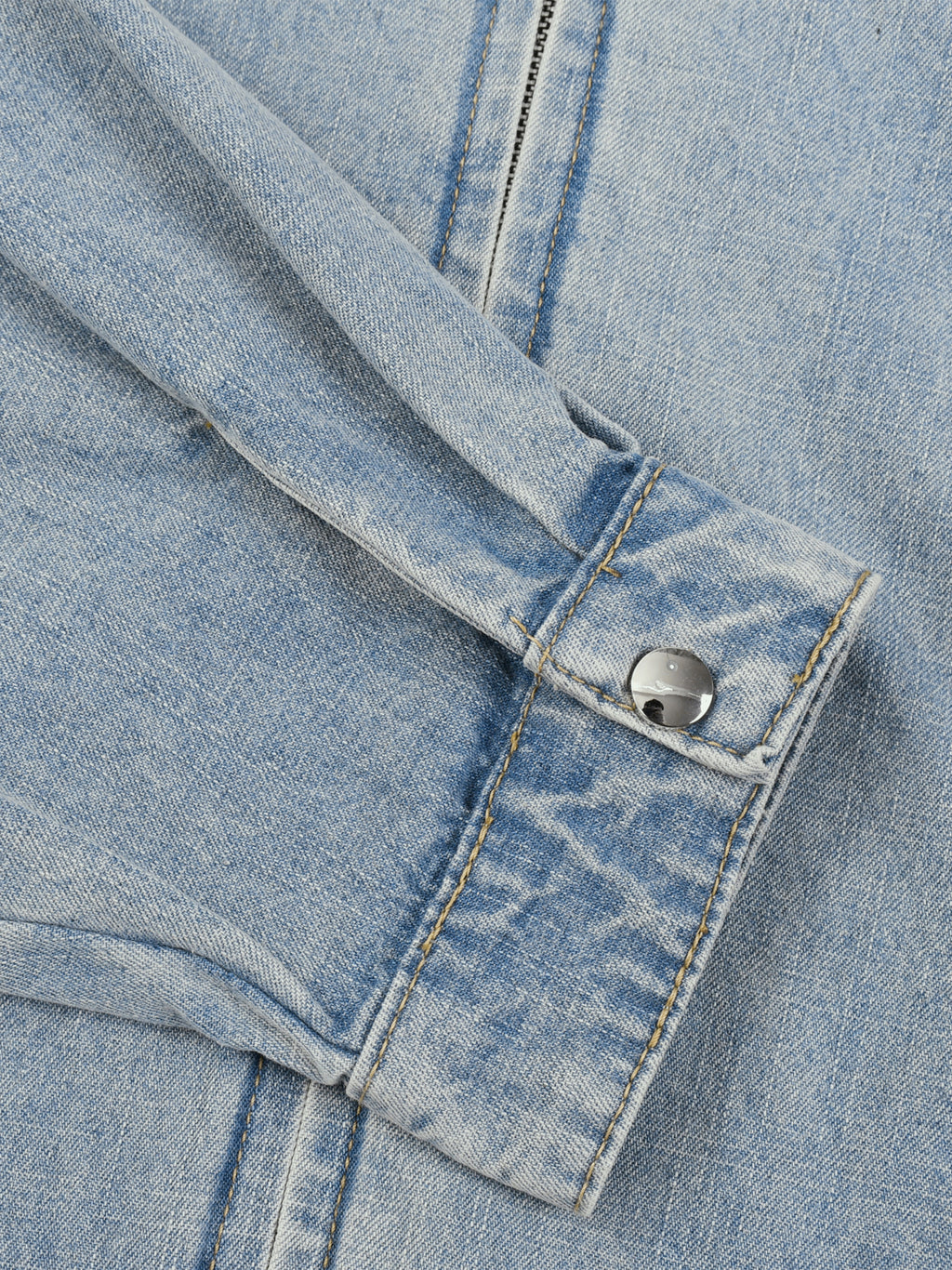 VINTAGE DENIM JACKET