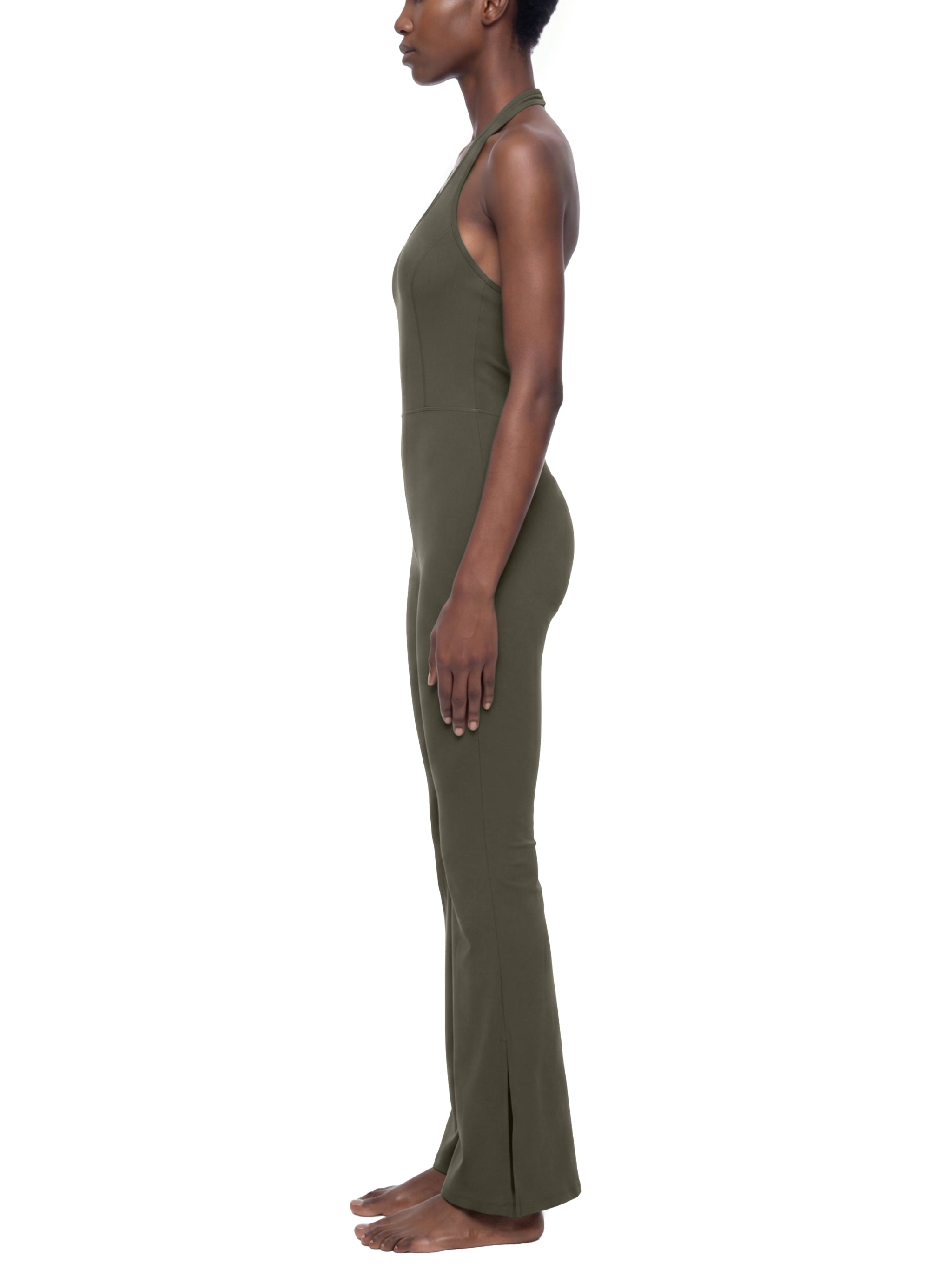 WOMEN'S FLARED JUMPSUIT